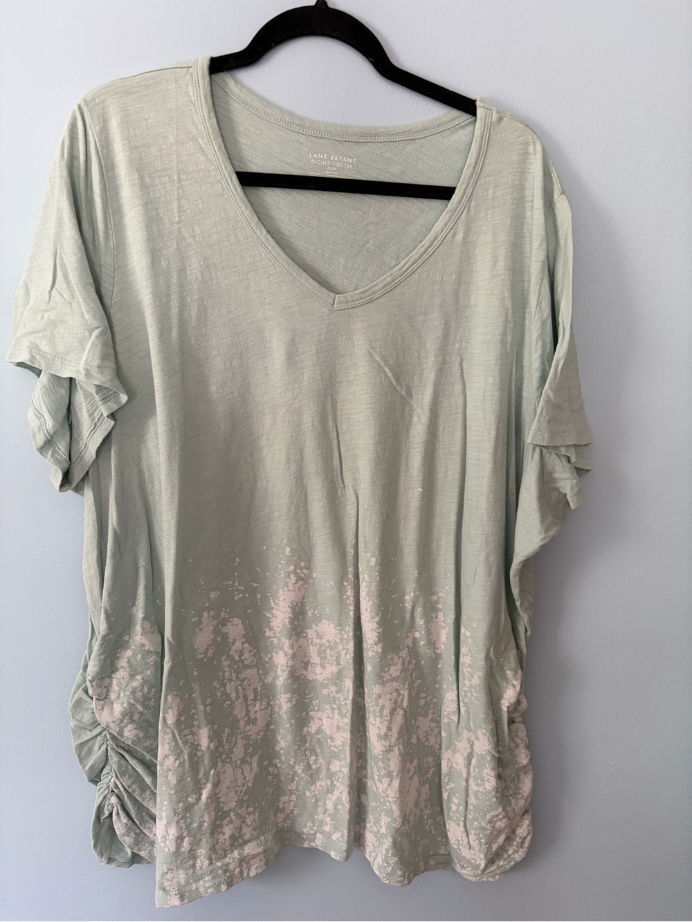 Lane Bryant Sage Green V-Neck Short Sleeve Top with white Splatter Hem